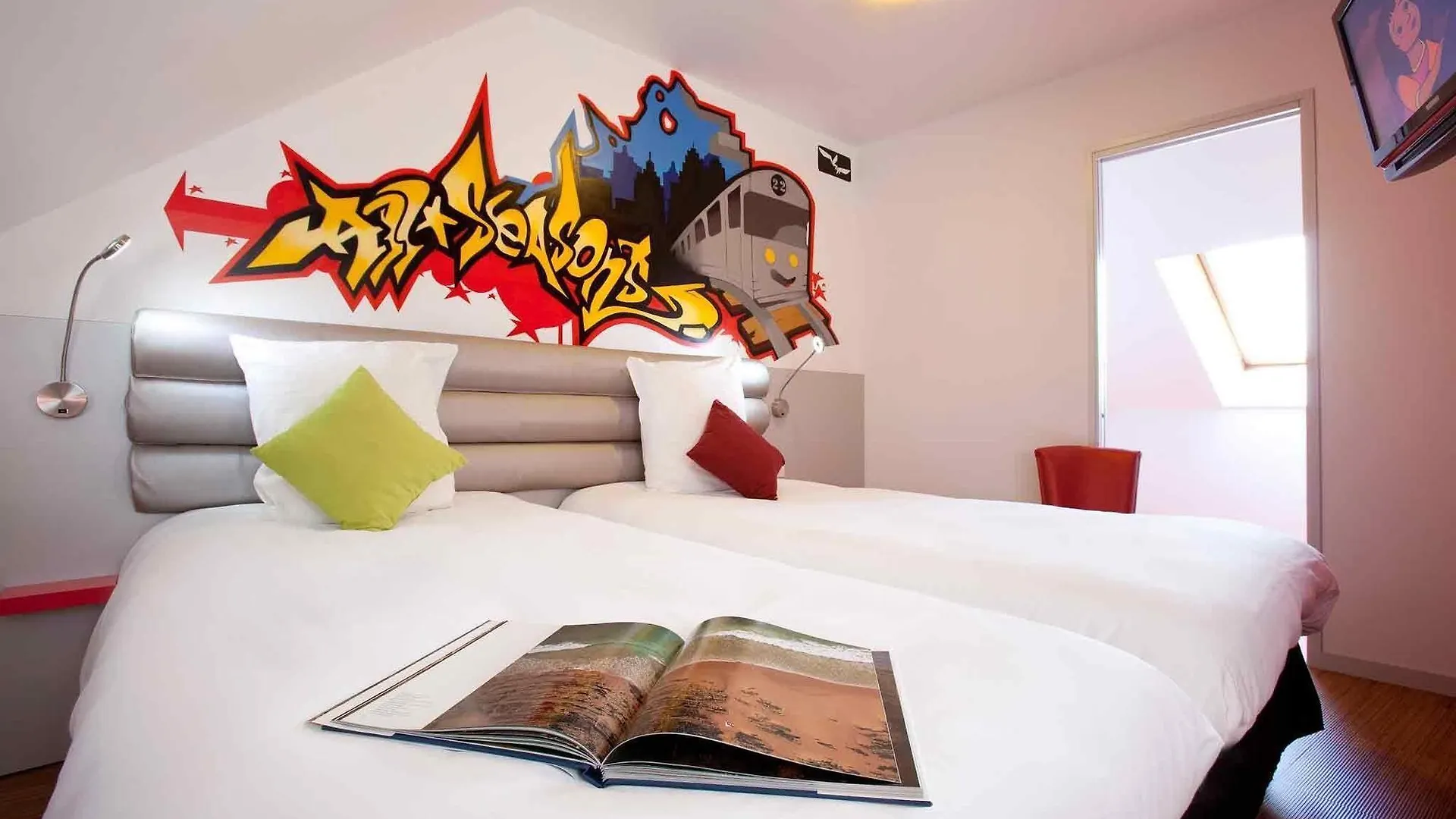 Ibis Styles Saint Brieuc Gare Centre Hotel  Saint-Brieuc